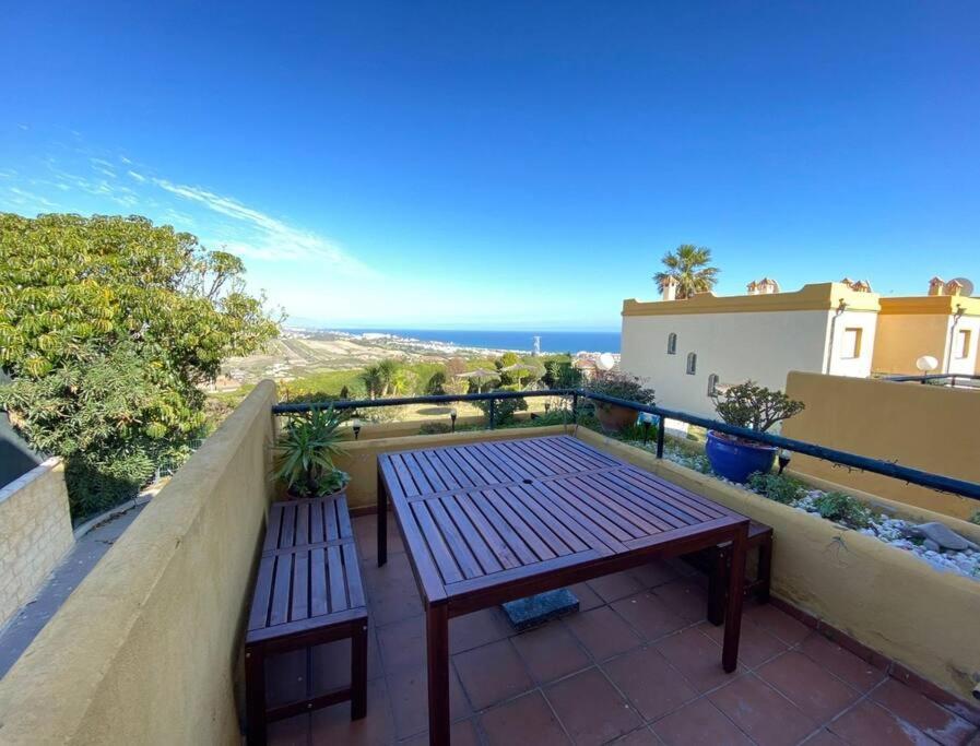 3 Bedroom Home With Amazing Views & Outdoor Spaces Manilva Exterior photo